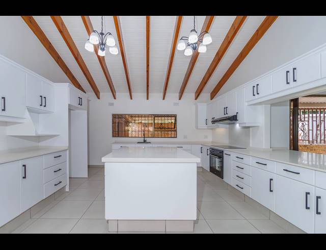 4 BEDROOM HOUSE SOLD IN FOREST HILLS